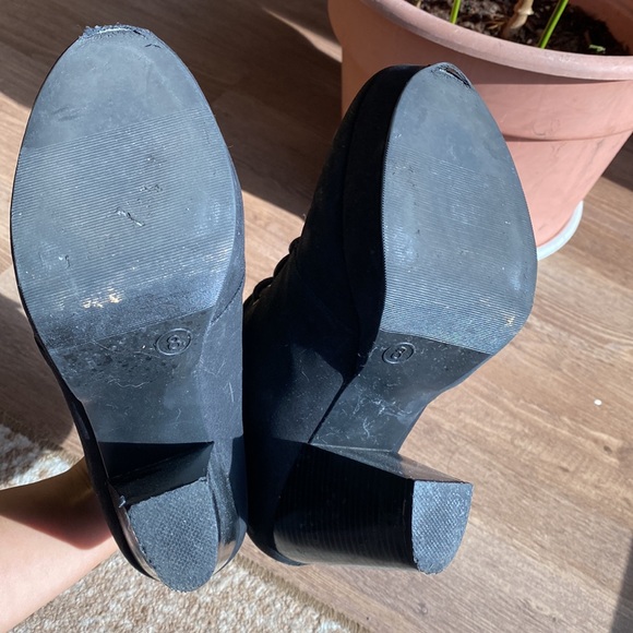 Platform black boots faux suede wooden block heel lace up fall booties - Picture 7 of 8